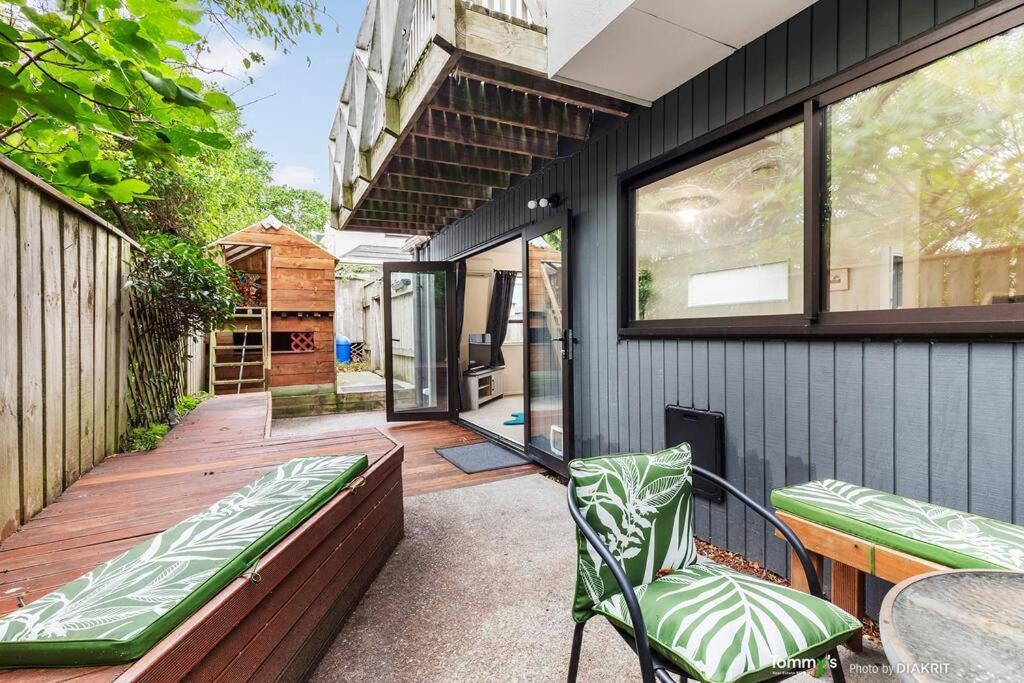 Beachside Retreat Wellington Exterior foto